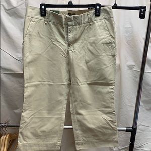 NWT 14P - Eddie Bauer khaki Capri- Mercer fit